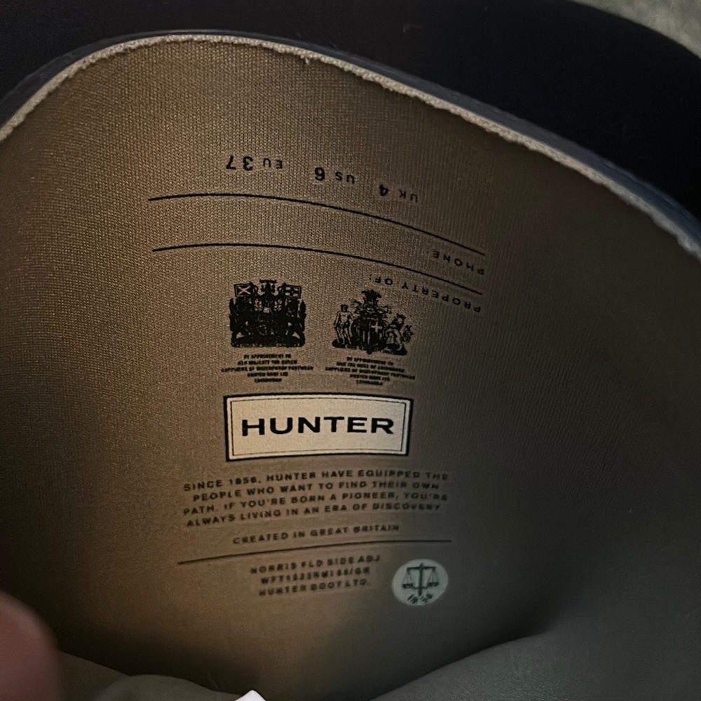 Black hunter boots
